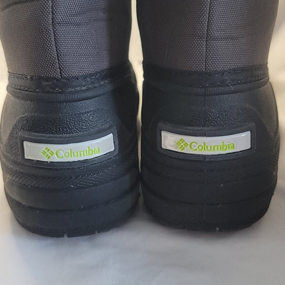 Columbia Boots - Picture 4 of 12